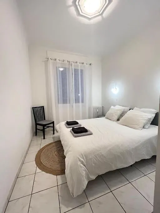 Le 43 Location Bord De Mer Marseille 0*,  France